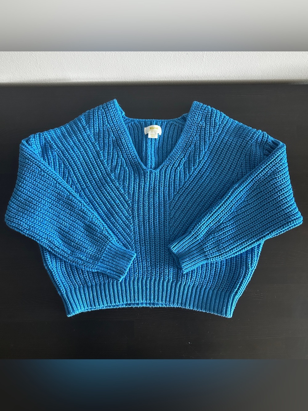 Maeve V-Neck Sculptured Pullover Sweater - Blue (size Small)